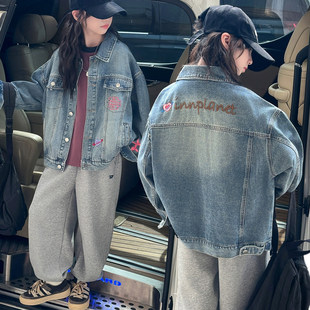 女孩春季休闲牛仔春秋中大童2026新款洋气装衬衫上衣女童儿童外套