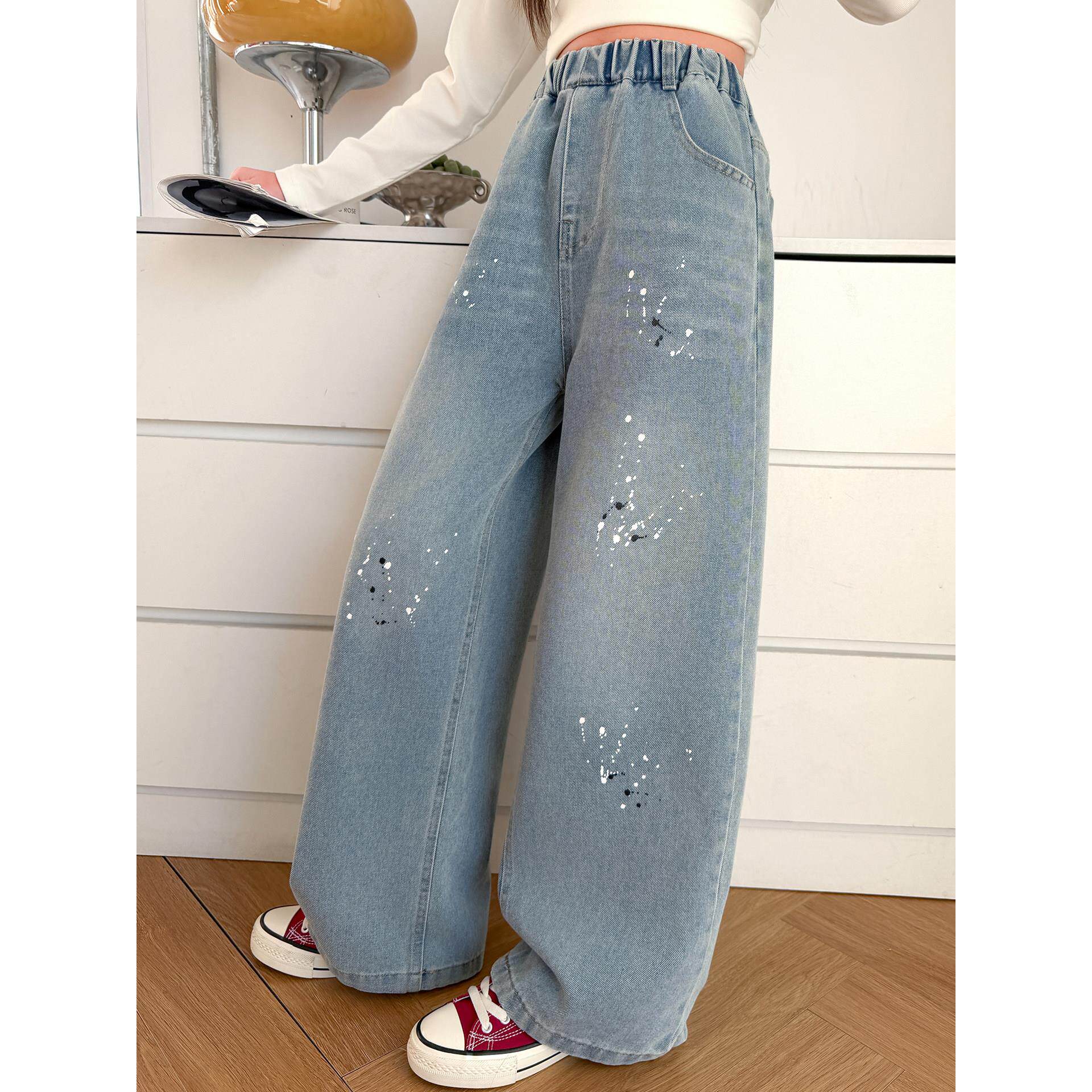 阔腿2026春秋浅色春季裤喷墨裤子女孩直筒新款中大童牛仔裤女童款