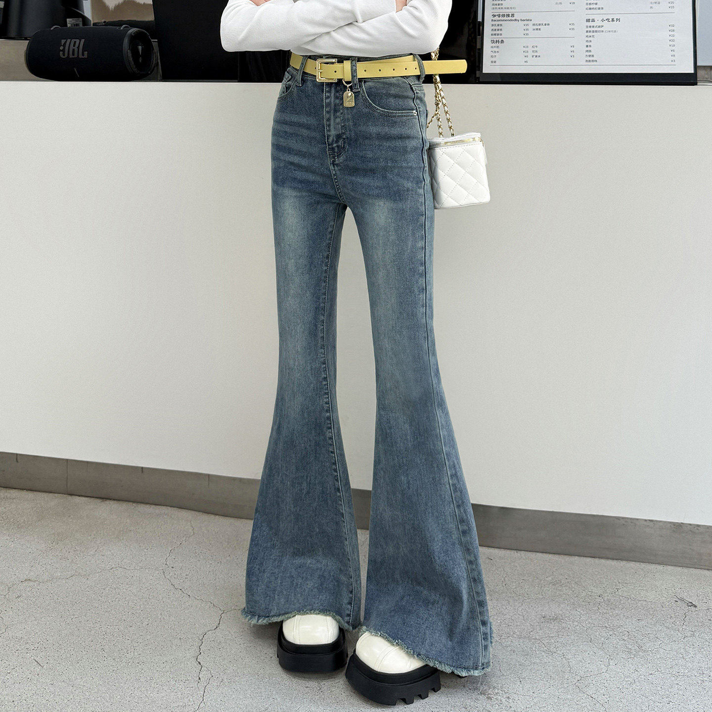 春装2026春季女孩裤子微喇儿童牛仔裤女童初中大童新款喇叭裤修身