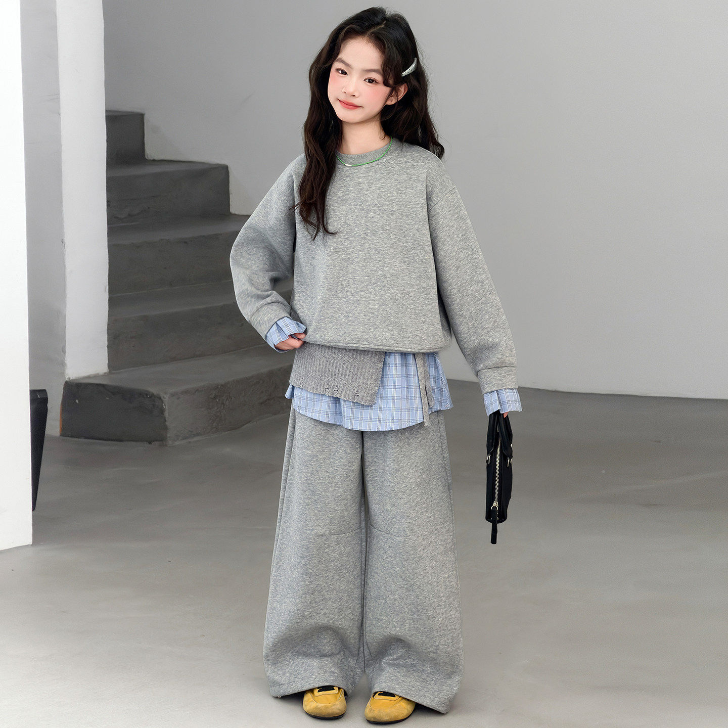 洋气春秋儿童套装两件套休闲衣服春装女孩新款2026女童款卫衣大中