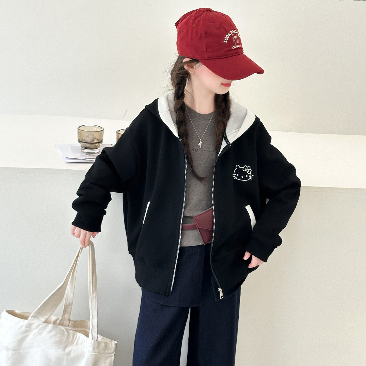 棒球服夹克女童儿童休闲2026卫衣外套开衫刺绣大童新款连帽春秋季