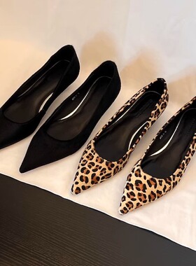 34-42码！真皮马毛~尖头豹纹浅口单鞋坡跟2025年新款时髦单鞋