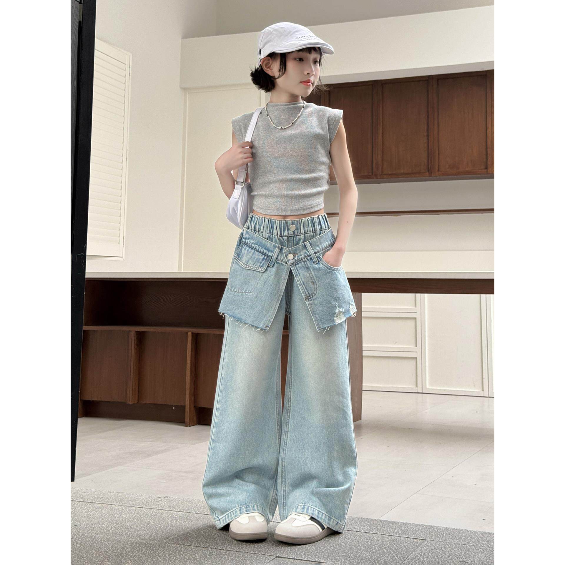 女童儿童牛仔裤春装韩版洋气中大童裤女孩2026破洞裤裙新款阔腿裤