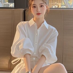 2026年夏季新款女装御姐别致绝美法式高级感收腰白色衬衫式连衣裙