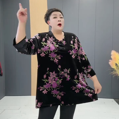 百搭盘扣V领洋气中长款上衣