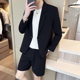 黑色