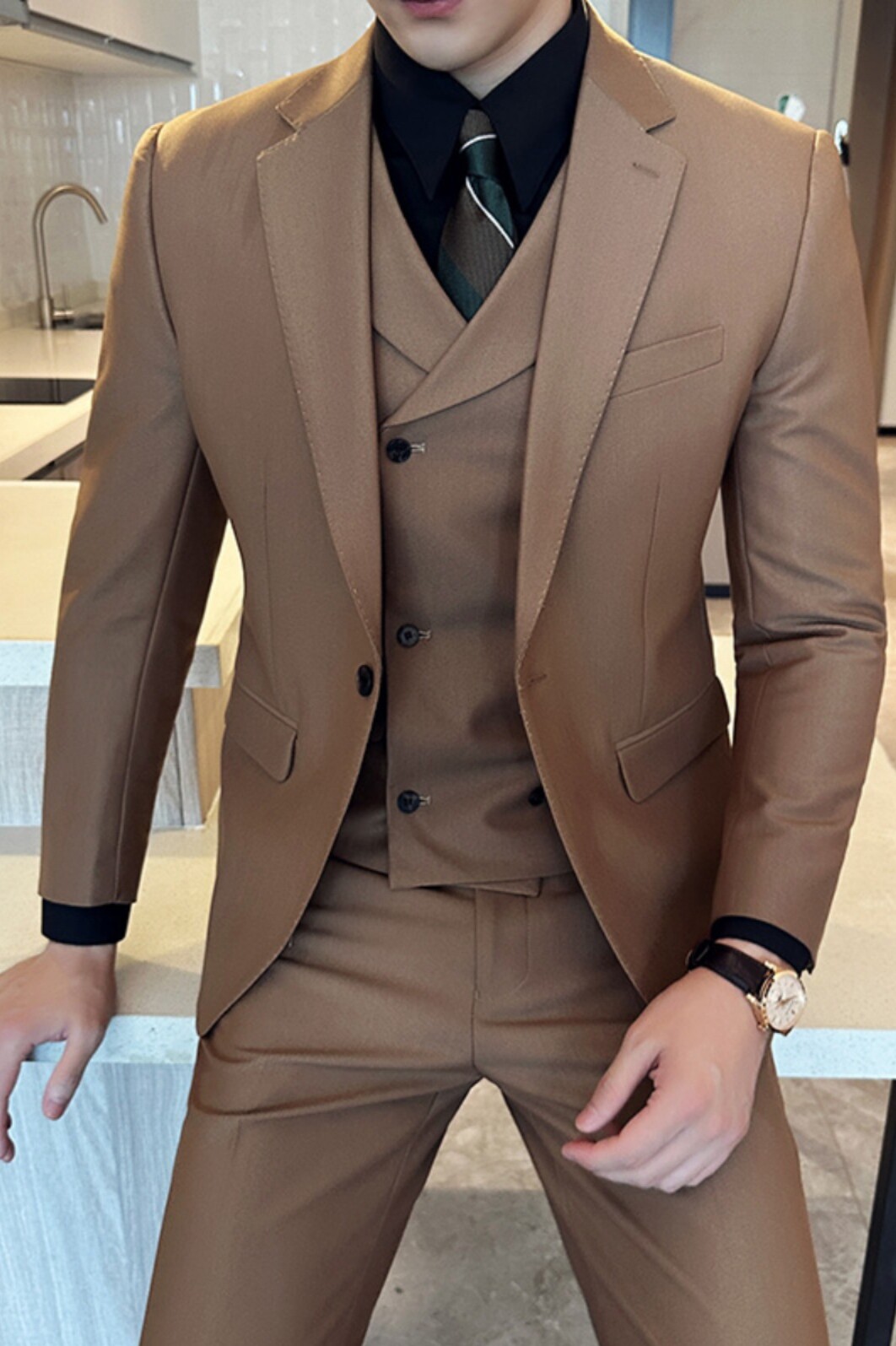 秋冬韩版修身小西装一扣西服套装三件套咖啡A445-SJT3611A-P250,男装西服,电商A445