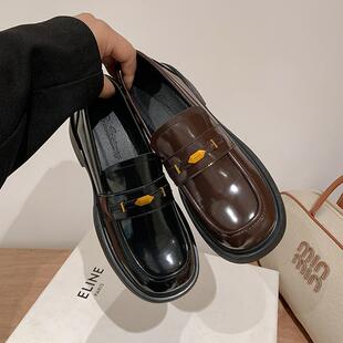 惠东县平山捷馨坊女鞋工作室英伦风通勤真皮金币中跟乐福鞋女2024