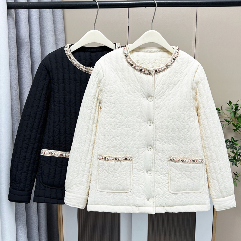 200斤大码胖mm冬季小香风菱格棉服女遮肉显瘦圆领单排扣保暖外套