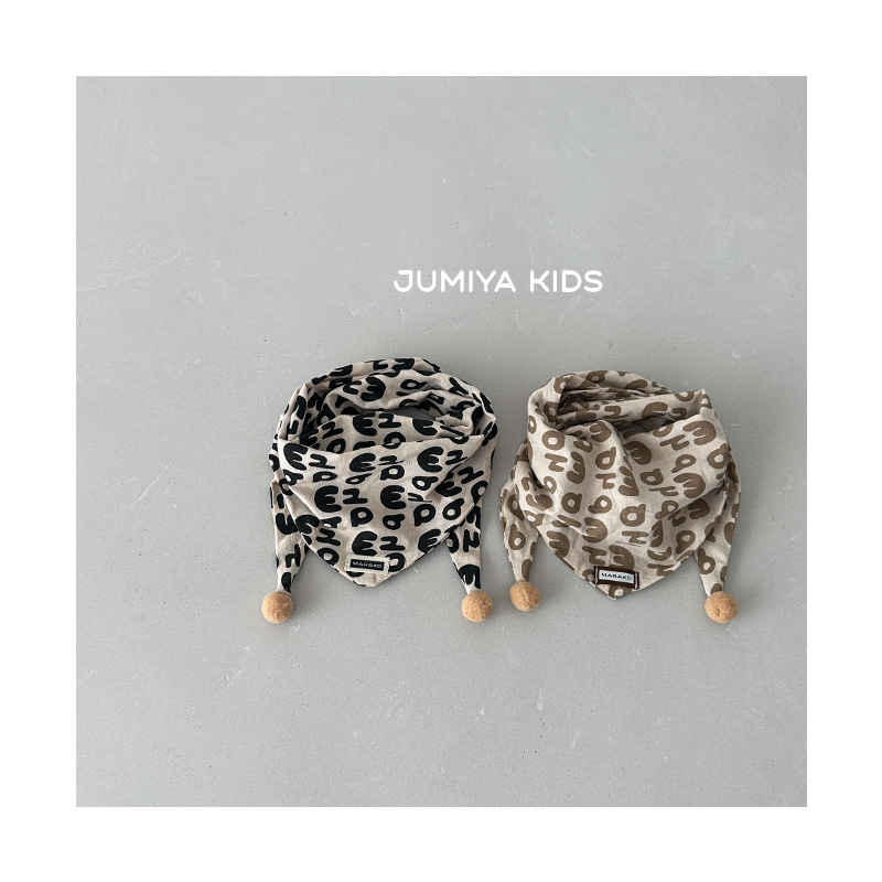 韩国ins宝宝三角巾个性潮流时尚1岁春秋薄款男童围脖洋气宝宝围巾