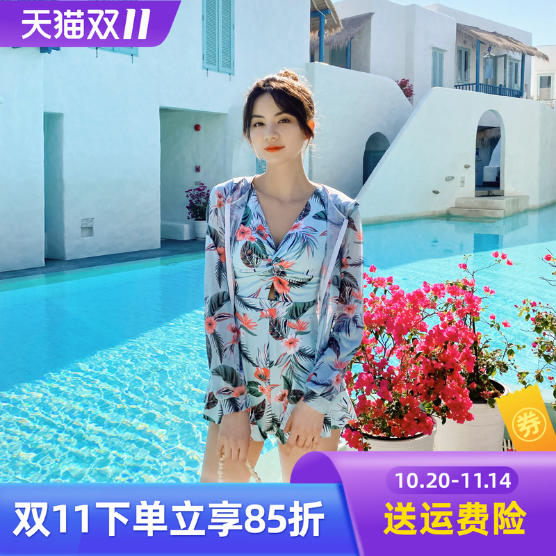 泳衣女保守三件套长袖防晒罩衫连体小胸遮肚显瘦韩国ins印花泳装