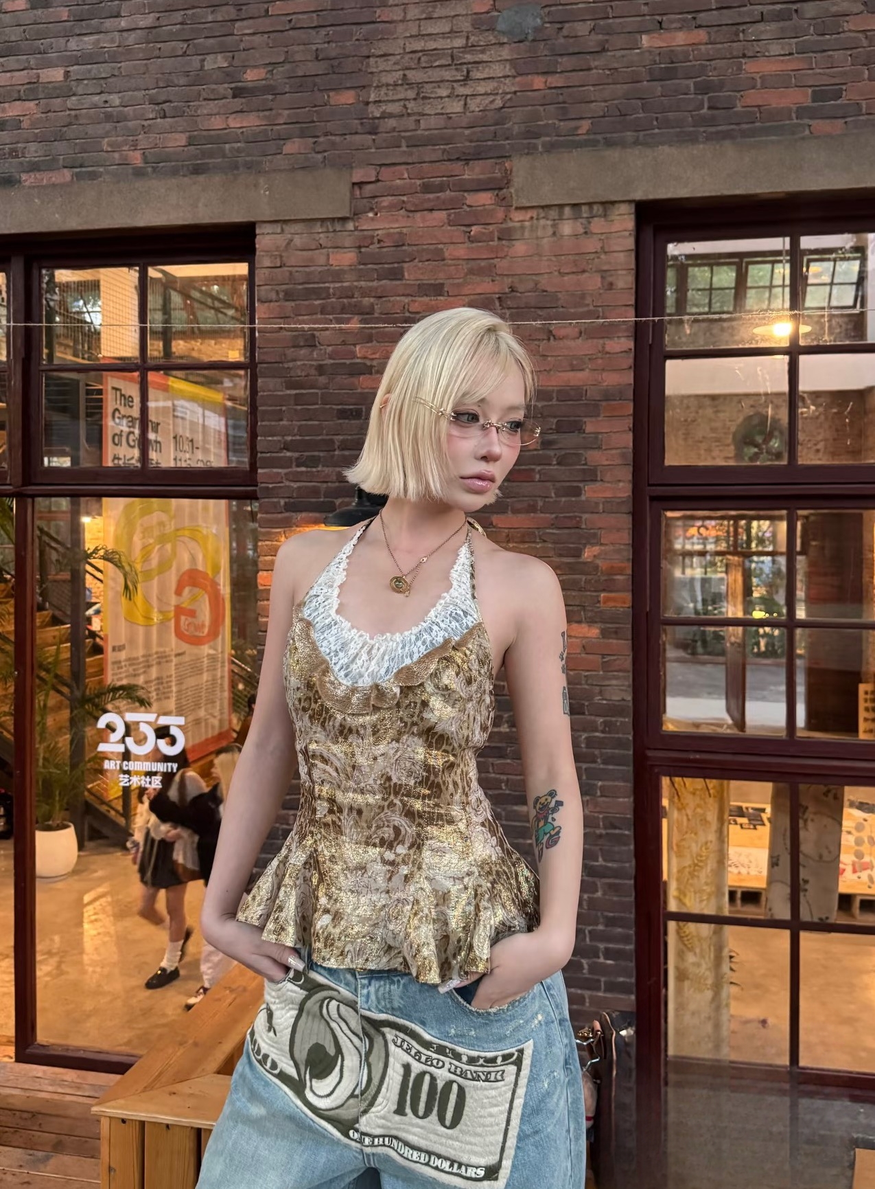 非实价来问我）南油重工荷叶边蕾丝系带装饰钉珠挂脖吊带