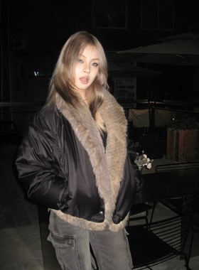 非实价来问我）南油设计师款皮草毛领拼接羽绒服黑色短外套