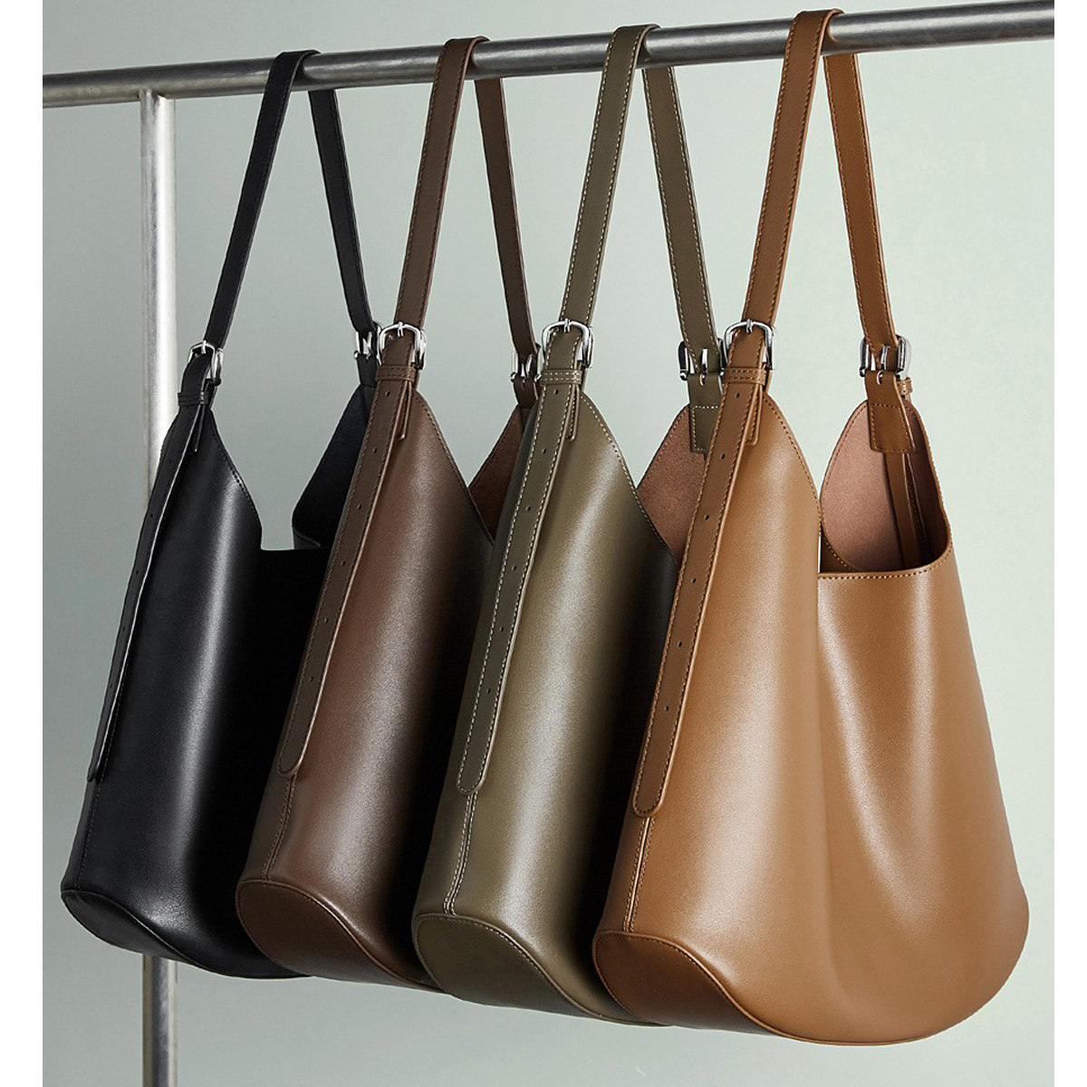 简约慵懒真皮大月牙包腋下马鞍包斜挎hobo水桶包牛皮月亮包松弛感,箱包皮具/热销女包/男包,马鞍包,淘宝优惠券,粉丝福利购,淘宝优惠卷