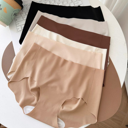 不尴尬加长裆无痕内裤女奶皮7A抑菌舒适透气女士包臀中腰三角裤