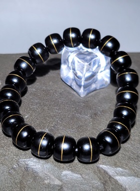 新疆的猫C123001 32.8克，广西黑青错金一线天老型珠手串