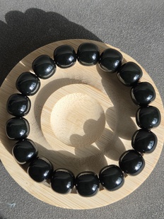 新疆的猫G121505 63.5克，卡13/14mm17粒黑青籽料苏工老型珠手链