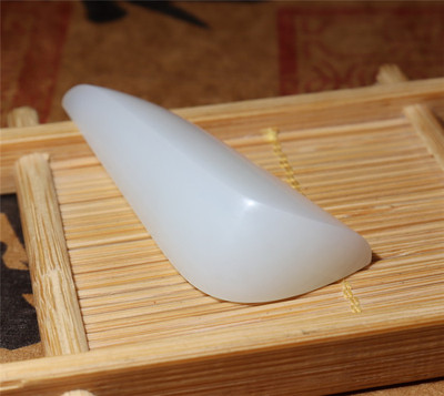 俄料三高羊脂白玉随型挂坠