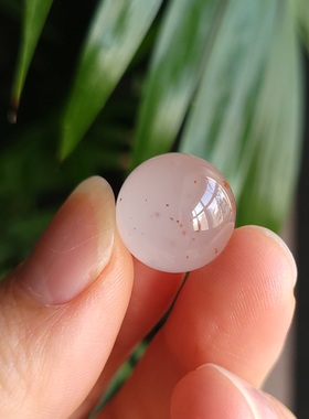 新疆的猫Z112604 5.4克，R15.6超冰润顶细绝美漫天星空南红圆珠