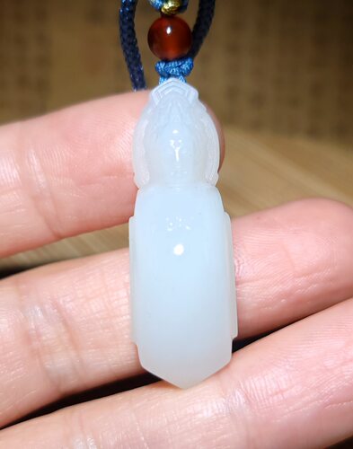 zg030602新疆的猫9.5克含绳特细凝油感早期青海野牛沟白玉观音