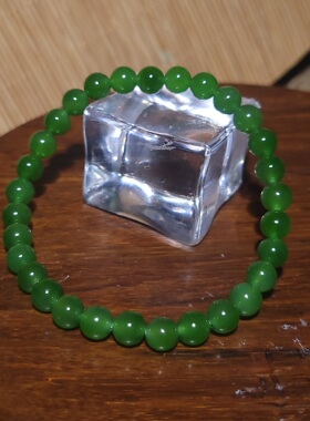 YQ032502新疆的猫9.9克直径6mm调鲜靓细腻润泽的阳绿碧玉圆珠手链