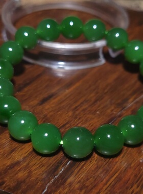 YQ032603新疆的猫28.7克直径10mm色调鲜艳纯净的碧玉阳绿圆珠手链