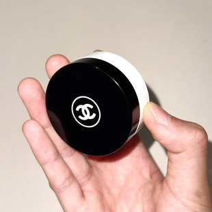 Chanel香奈儿山茶花润唇膏唇膜滋润不油腻水润保湿 润唇膏10g