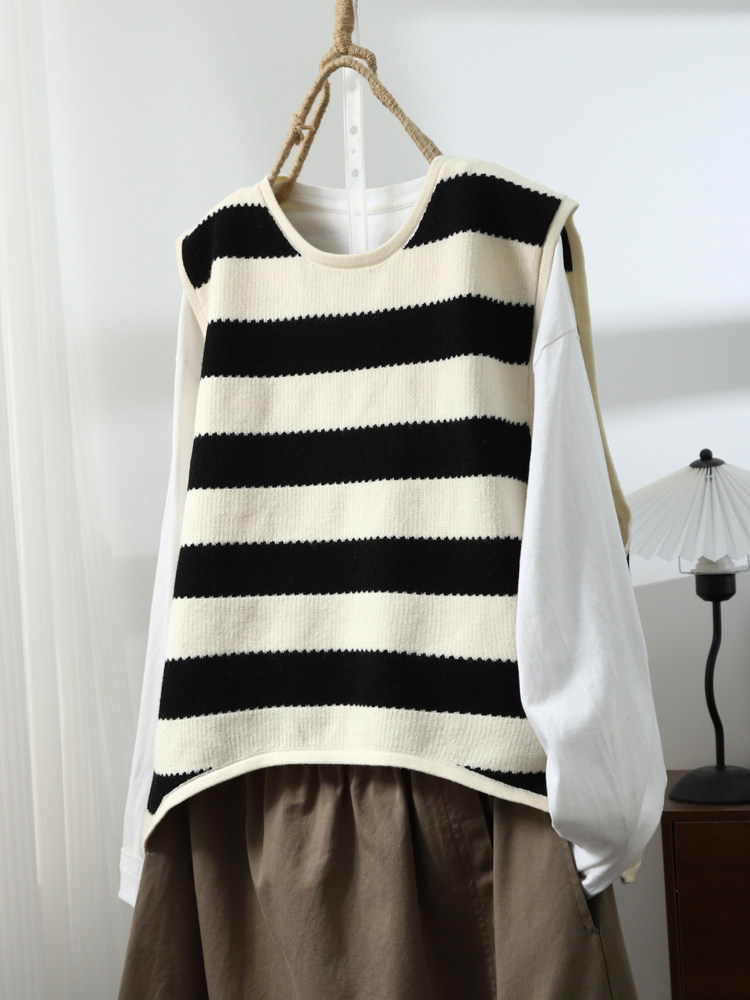 琴川谷儒软时尚黑白条纹无袖圆领针织衫女不规则短款宽松马甲背心