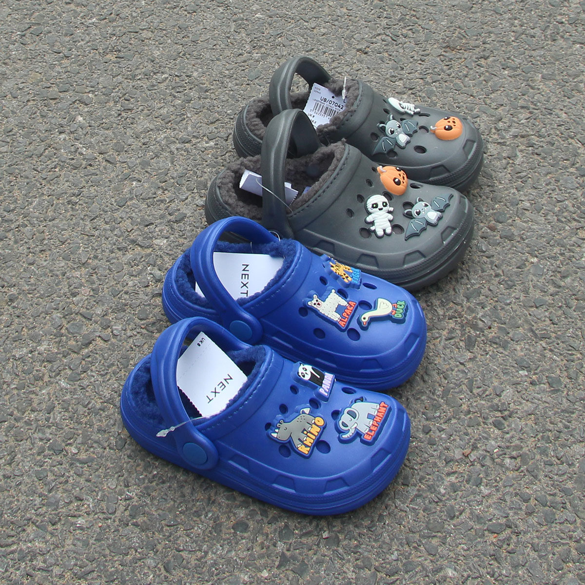 捡漏~大牌洞洞鞋加绒保暖舒适外贸原单童鞋室内拖鞋卡通包头鞋