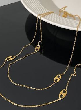 25122025不掉色钛钢长款猪鼻子项链小众感时髦双层叠戴ot扣锁骨链