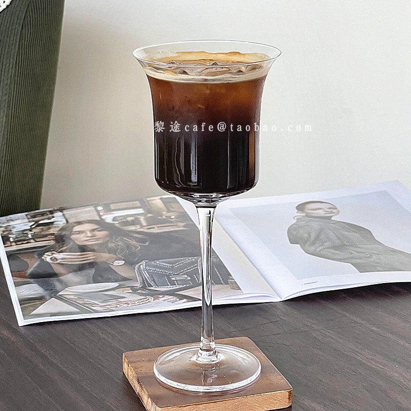 法式复古反口红酒杯ins简约高脚葡萄酒杯水晶反口古典专业调酒杯,餐饮具,葡萄酒/红酒杯,淘宝优惠券,粉丝福利购,淘宝优惠卷