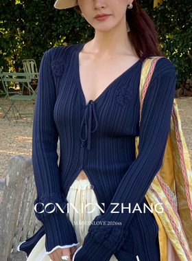 CZ ZHANG-春尚新法式温柔V领系带钩织泡泡花朵针织小衫
