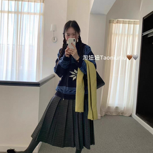 想象SAILORMOON 韩剧氛围穿搭get复古连帽提花宽松毛衣