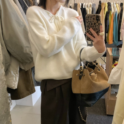 MZI STUDIO-兔毛奶呼呼柔软亲肤领口系带套头保暖毛衣