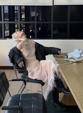 LONSLAN 2023SS  NEW 自带仙气羽毛吊带+半裙套装