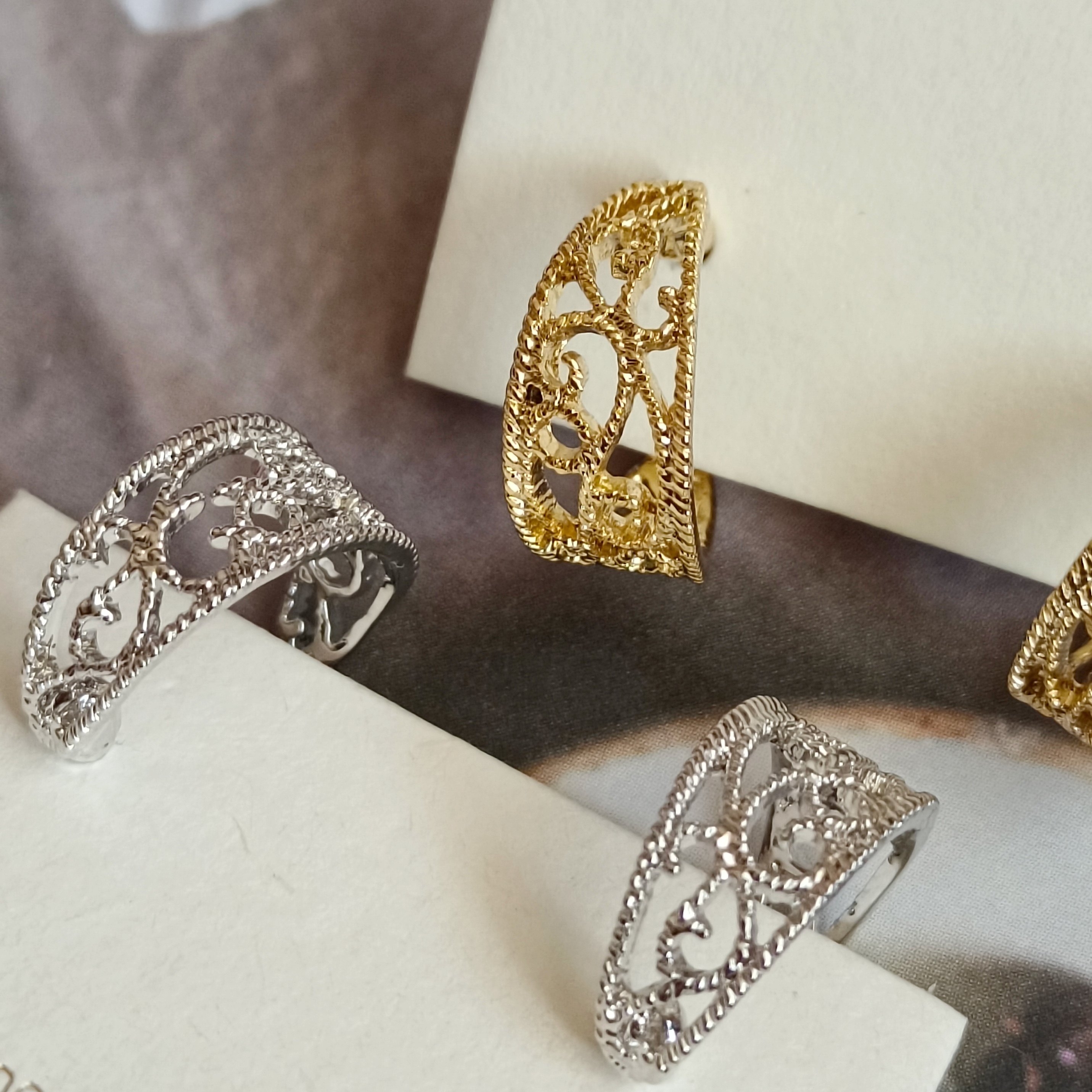 日系复古无耳洞耳夹树脂u型半圆圈c形祥云花纹镂空耳钉耳环金银色