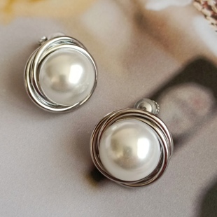 复古vintage港风高级感秋冬毛衣大珍珠金银色大耳垂无洞螺丝耳夹