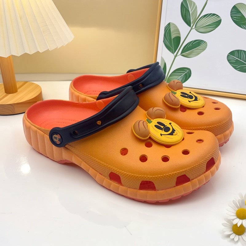新款联名款成人洞洞鞋男女动漫卡通沙滩鞋包头室外凉鞋批发,女鞋,洞洞鞋,淘宝优惠券,粉丝福利购,淘宝优惠卷