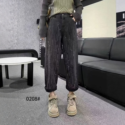 【11.22慧姐大码女装】2025新款加绒牛仔满钻裤子XKM0208-