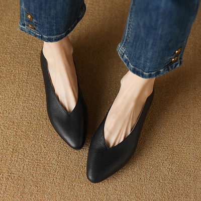 平底鞋单鞋尖头真皮单鞋