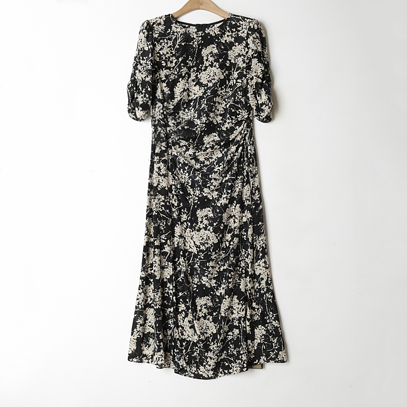 通勤A字裙桑蚕丝勾花拼接