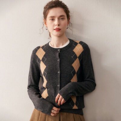 山羊绒针织开衫单排扣菱形提花