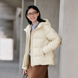 波司登25新款羽绒服中性经典休闲短款连帽男女同款保暖