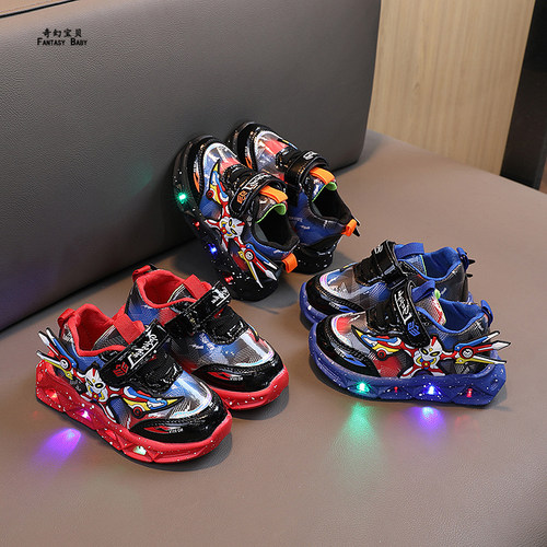 卡通小童发光运动鞋秋冬