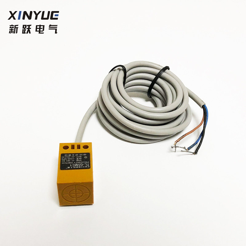 沪工 TL-Q5MC1 TL-Q5MD1 TL-Q5MB1方形接近开关传感器直流NPN常开