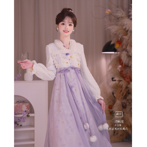 V领国风新中式长款连衣裙