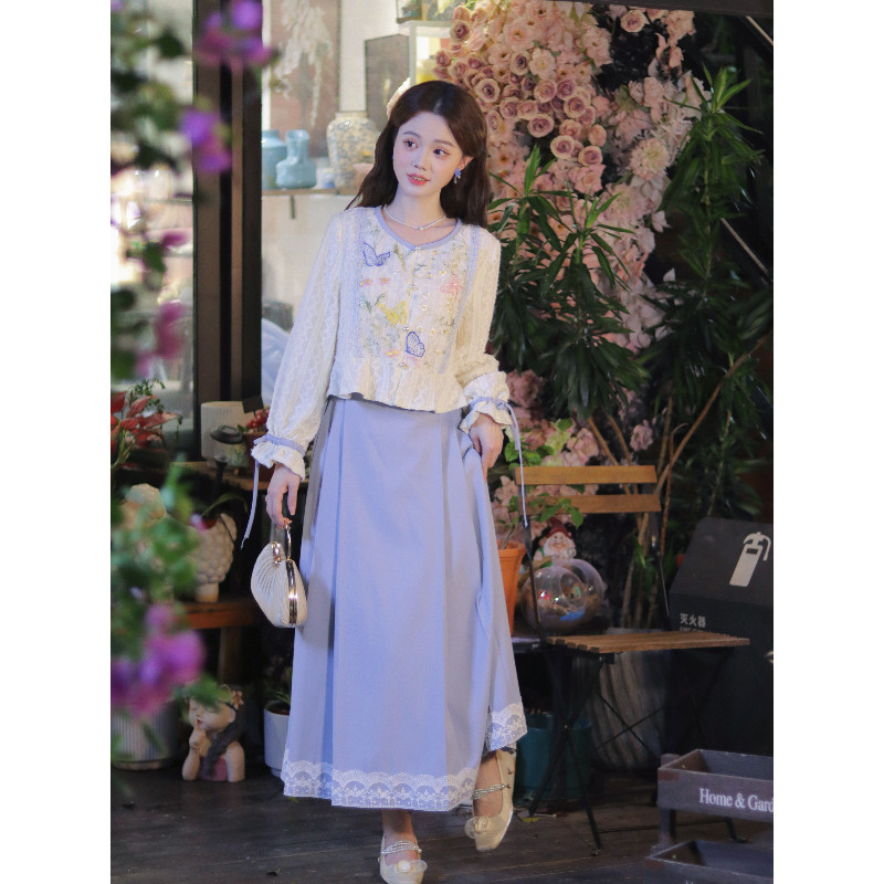 【蓝蝶飞舞】刺绣毛绒蕾丝上衣巨好看的马面裙国风新中式两件套