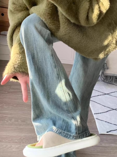 微喇叭牛仔裤女春夏新款大码胖妹妹mm高腰显瘦阔腿梨形身材裤子潮