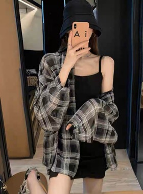 大码胖妹妹防晒罩衫春夏薄款衬衣法式上衣宽松显瘦复古格子衬衫女