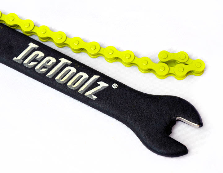 Clé pour réparation vélo ICETOOLZ - Ref 2302573 Image 4